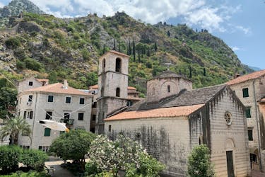 Self-guided discovery walk in Kotor – medieval streets of Old Town